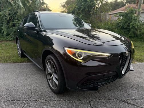 2018 Alfa Romeo Stelvio Ti Sport