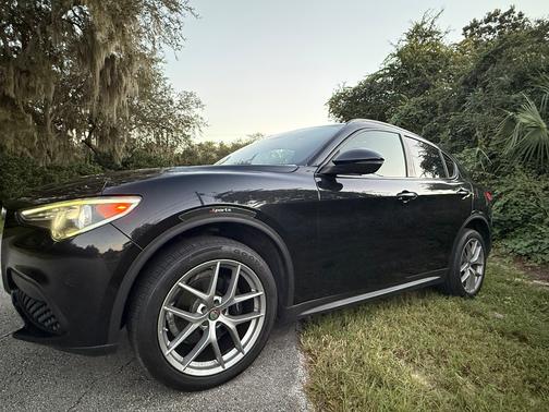2018 Alfa Romeo Stelvio Ti Sport