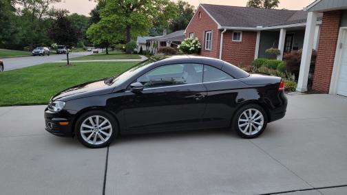 Black 2012 Volkswagen Eos Komfort