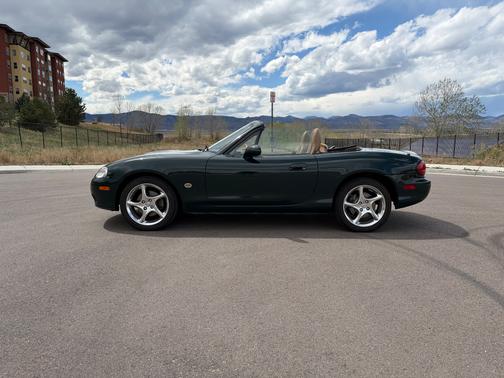 2001 Mazda MX-5 Miata SE