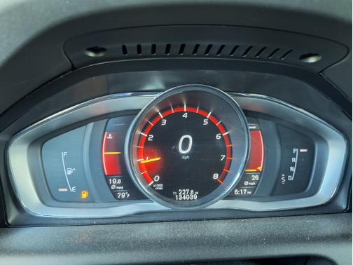 2016 Volvo XC60 T5 Premier