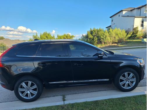2016 Volvo XC60 T5 Premier