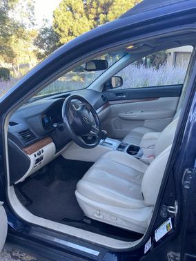 Blue 2014 Subaru Outback 2.5i Limited