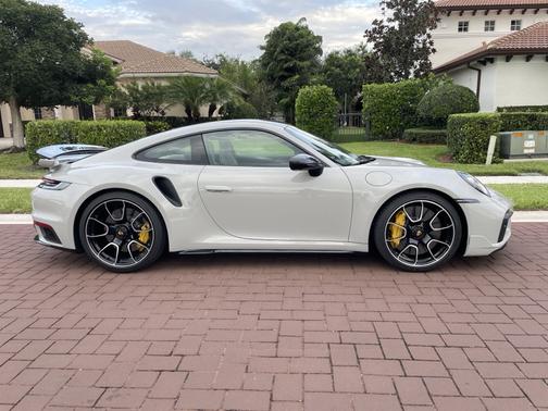 2023 Porsche 911 Turbo S