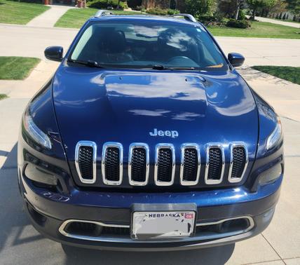 Blue 2016 Jeep Cherokee Limited