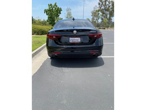 2019 Alfa Romeo Giulia Base