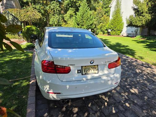 White 2015 BMW 328 i xDrive