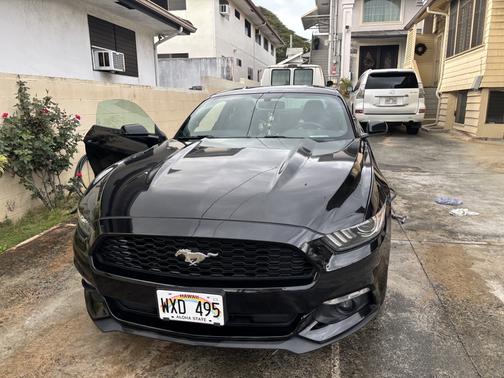 2016 Ford Mustang V6