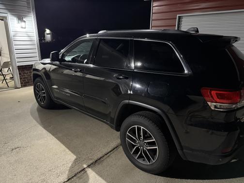 2019 Jeep Grand Cherokee Laredo E