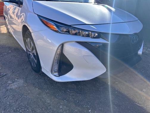 2022 Toyota Prius Prime LE