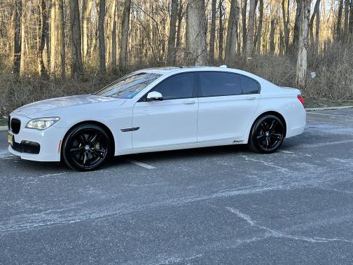 Photo 1 of 13 of 2013 BMW 750 Li xDrive