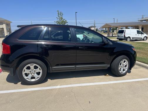 Brown 2013 Ford Edge SEL