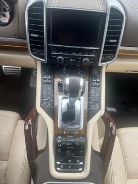 2015 Porsche Cayenne Cayenne Turbo