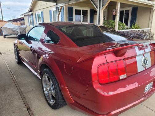 Red 2006 Ford Mustang GT