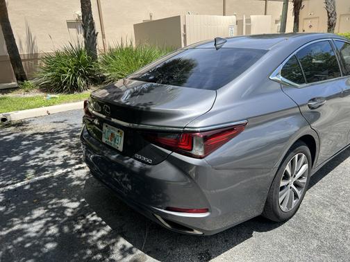 Gray 2019 Lexus ES 350 Ultra Luxury