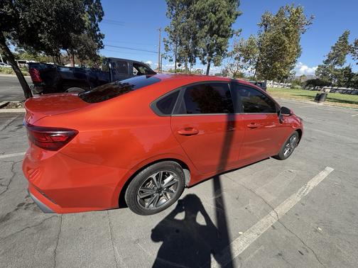 Orange 2022 Kia Forte LXS