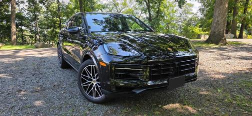 Black 2024 Porsche Cayenne Cayenne