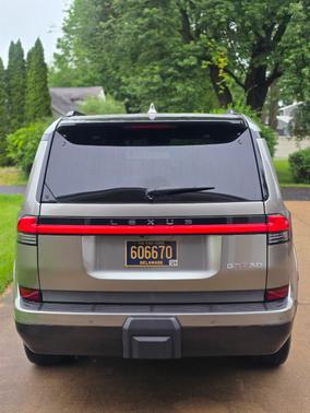 Silver 2024 Lexus GX 550 Premium