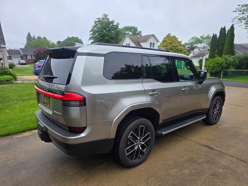 Silver 2024 Lexus GX 550 Premium