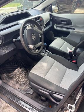 2012 Toyota Prius c Two