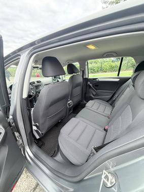 Gray 2013 Volkswagen Golf TDI