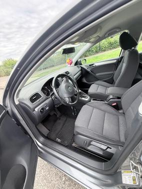 Gray 2013 Volkswagen Golf TDI