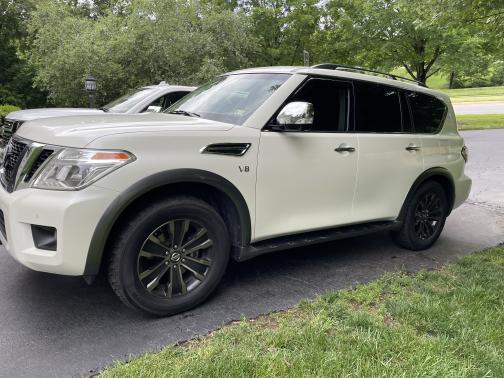 Photo 3 of 6 of 2017 Nissan Armada Platinum