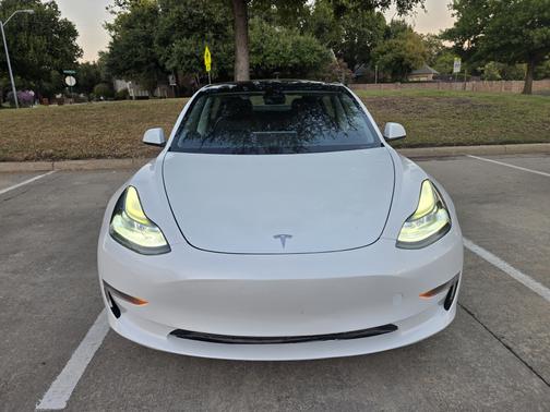 White 2021 Tesla Model 3 Standard Range Plus