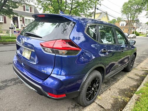 2020 Nissan Rogue S
