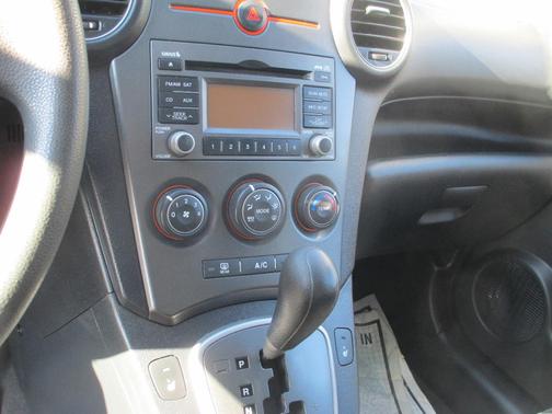 Blue 2009 Kia Rondo LX