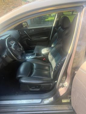 Brown 2012 Nissan Maxima SV