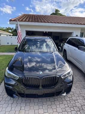 Black 2023 BMW X5 sDrive40i