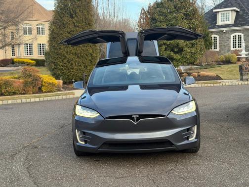 2020 Tesla Model X Long Range Plus