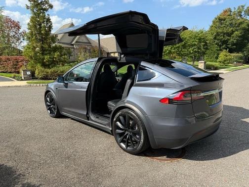 2020 Tesla Model X Long Range Plus