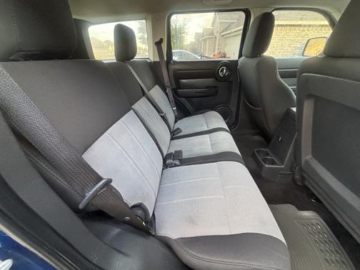 Blue 2009 Dodge Nitro SE