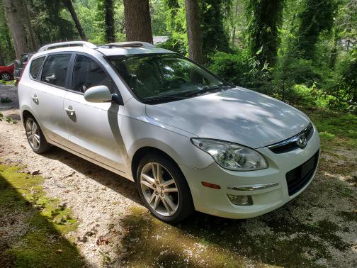 2011 Hyundai Elantra Touring SE