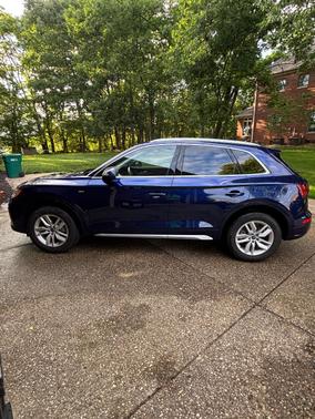 Blue 2023 Audi Q5 45 S line Premium