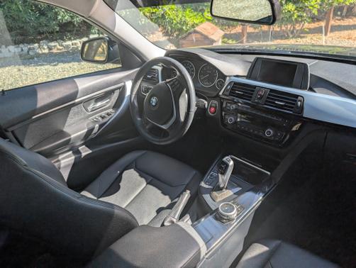 2015 BMW 328 i