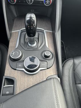 2017 Alfa Romeo Giulia Ti