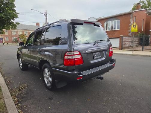 Gray 2004 Toyota Land Cruiser Base