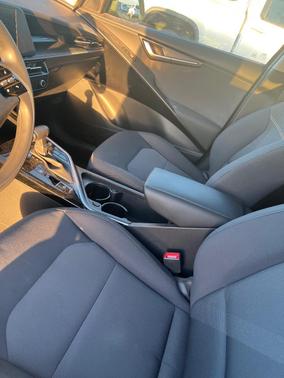 Black 2026 Kia Niro LX