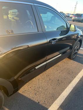 Black 2026 Kia Niro LX