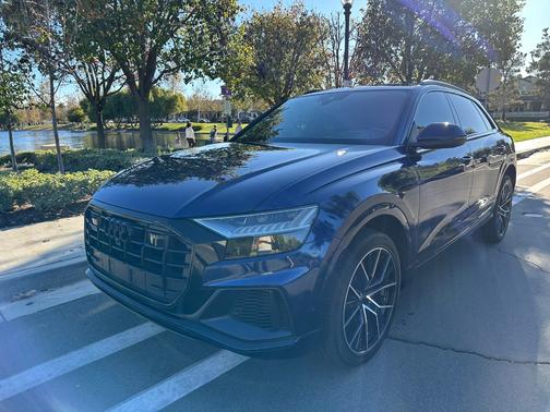 2021 Audi Q8 55 Prestige