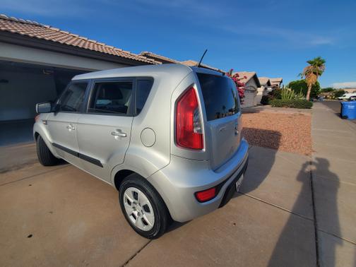 2013 Kia Soul Base