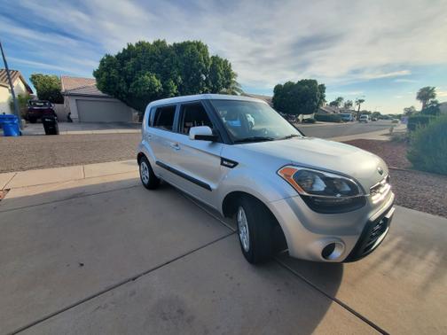 2013 Kia Soul Base