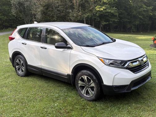 White 2017 Honda CR-V LX