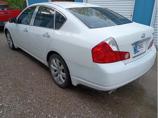 White 2006 INFINITI M35 x