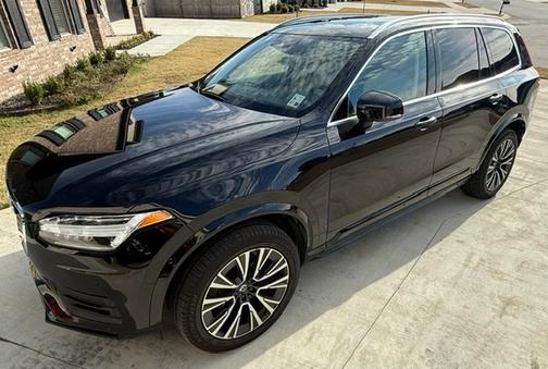 2020 Volvo XC90 T5 Momentum