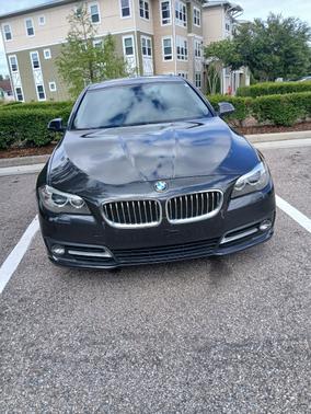 Gray 2016 BMW 528 i