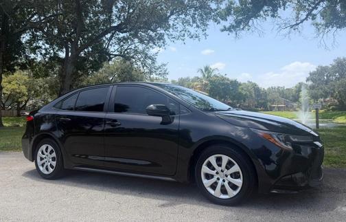 Black 2022 Toyota Corolla LE